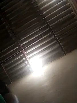 Snapshot of Queen_0011 chatting on September 2025 10:48:02 AM Queen 0011 online show from September 2025 10:48:02 AM