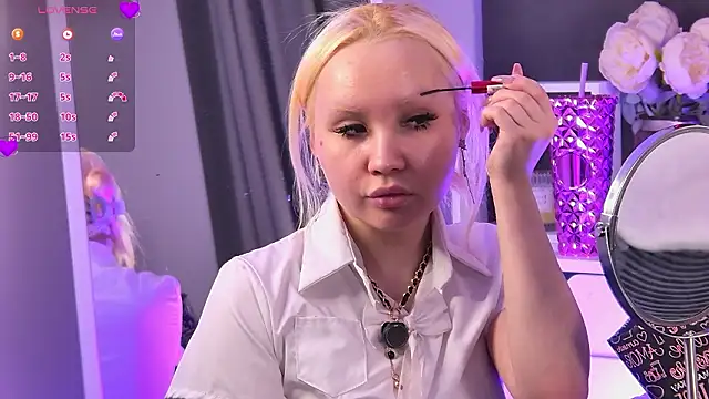 Snapshot of AsiaVegas chatting on February 2026 05:30:01 PM AsiaVegas online show from February 2026 05:30:01 PM