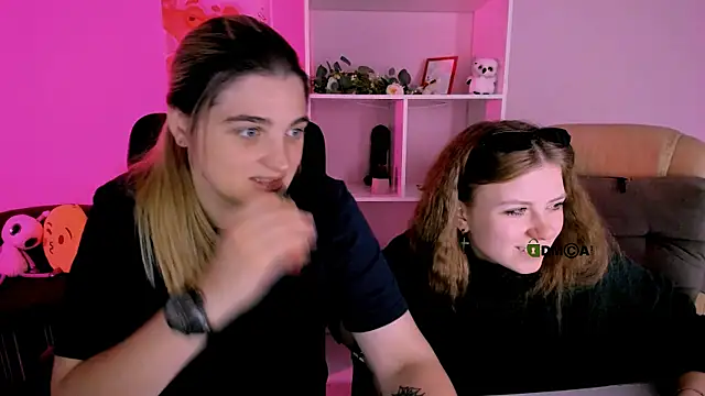 Snapshot of inga_gree chatting on October 2025 07:43:01 PM inga gree online show from October 2025 07:43:01 PM