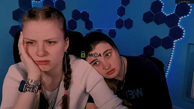 Snapshot of inga_gree chatting on November 2025 08:40:01 PM inga gree online show from November 2025 08:40:01 PM