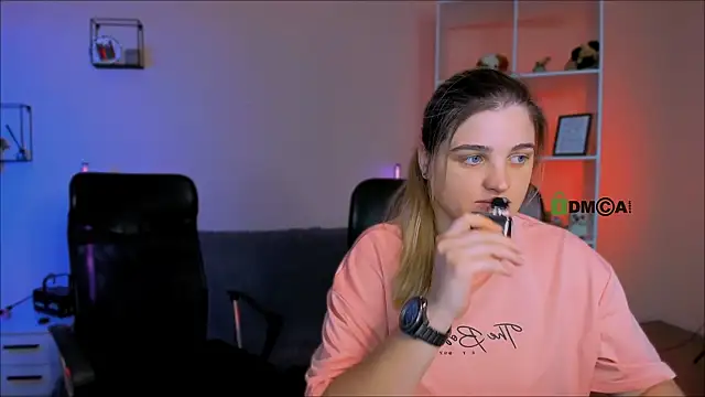 Snapshot of inga_gree chatting on November 2025 10:19:01 AM inga gree online show from November 2025 10:19:01 AM