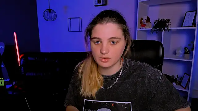 Snapshot of inga_gree chatting on December 2025 09:49:01 AM inga gree online show from December 2025 09:49:01 AM