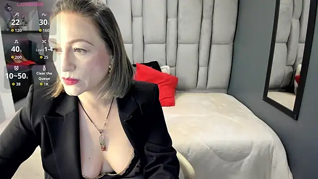 Charlot milf online show from May 2026 11:27:02 AM