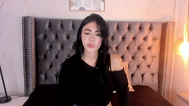 Anya Belth online show from July 2026 07:13:01 PM