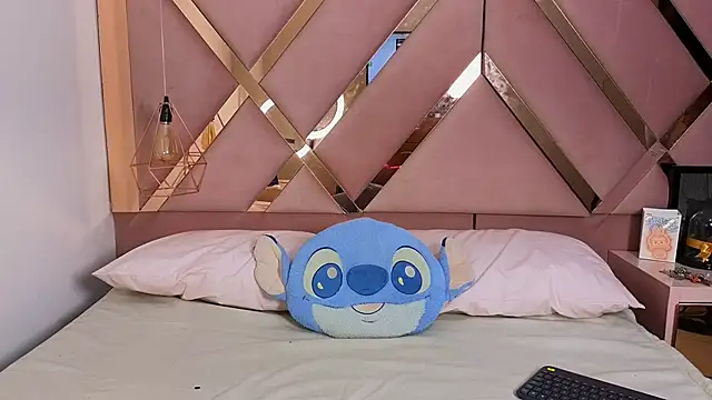 Sthephany grand online show from September 2025 04:19:01 PM