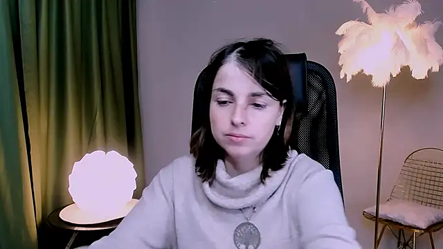 Snapshot of MartaEdams chatting on November 2025 05:40:02 AM MartaEdams online show from November 2025 05:40:02 AM