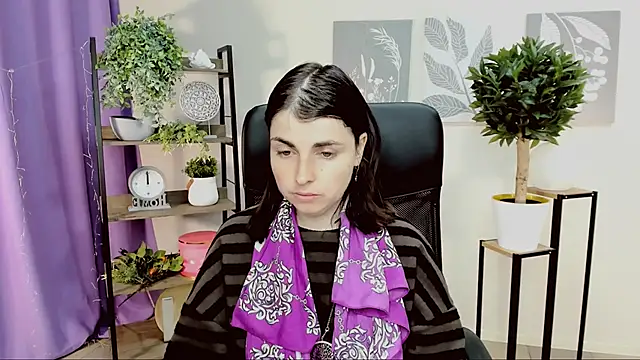 MartaEdams online show from March 2026 06:29:01 AM