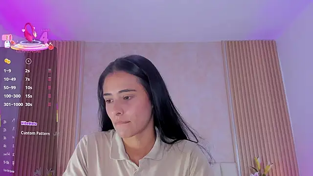 Snapshot of ZOEBARLOWE chatting on October 2025 07:03:02 PM ZOEBARLOWE online show from October 2025 07:03:02 PM