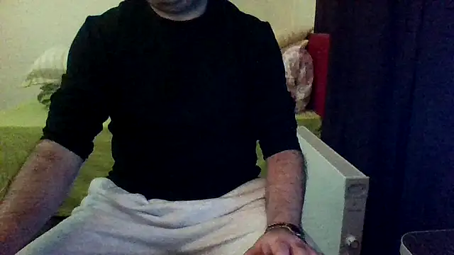 Snapshot of st206boy chatting on February 2026 10:33:01 PM st206boy online show from February 2026 10:33:01 PM