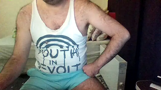 Snapshot of st206boy chatting on March 2026 11:35:01 PM st206boy online show from March 2026 11:35:01 PM