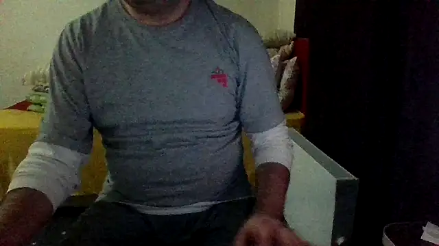 Snapshot of st206boy chatting on March 2026 12:39:01 AM st206boy online show from March 2026 12:39:01 AM