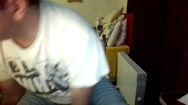 Snapshot of st206boy chatting on March 2026 12:59:01 AM st206boy online show from March 2026 12:59:01 AM