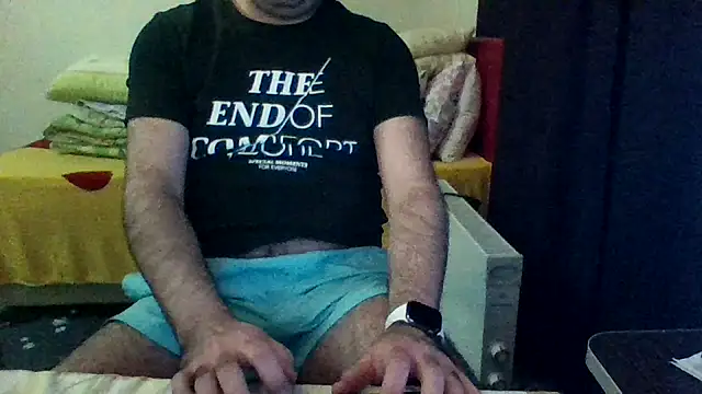 Snapshot of st206boy chatting on March 2026 12:36:01 AM st206boy online show from March 2026 12:36:01 AM