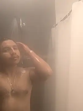 Snapshot of kSwisssxxx chatting on December 2025 07:32:01 PM kSwisssxxx online show from December 2025 07:32:01 PM