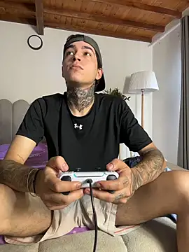 samm4044 online show from February 2026 07:37:02 PM