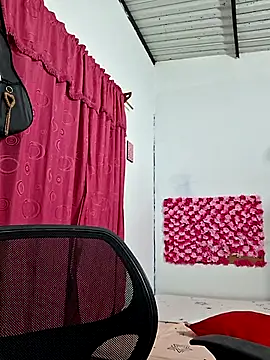 Snapshot of channell0 chatting on October 2025 05:48:01 AM channell0 online show from October 2025 05:48:01 AM