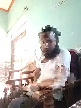 Snapshot of Raza7524 chatting on April 2026 06:30:01 AM Raza7524 online show from April 2026 06:30:01 AM