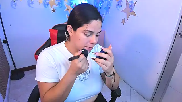 lucia ht online show from October 2025 12:41:02 AM