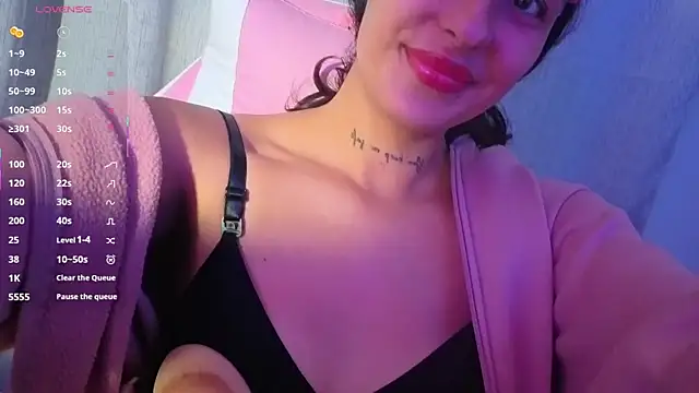 Snapshot of allysy_nc chatting on November 2025 02:33:01 AM allysy nc online show from November 2025 02:33:01 AM