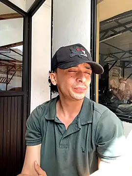 Jacobs0 online show from October 2025 03:07:01 PM