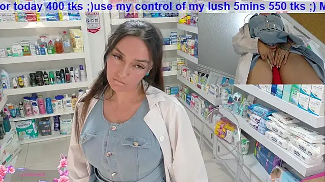 Snapshot of swmilena_hot_ chatting on November 2025 03:18:02 AM swmilena hot online show from November 2025 03:18:02 AM