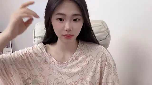 suki-1 online show from April 2026 09:23:01 AM