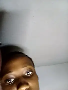 Snapshot of melaninbaebyy chatting on March 2026 07:02:01 AM melaninbaebyy online show from March 2026 07:02:01 AM