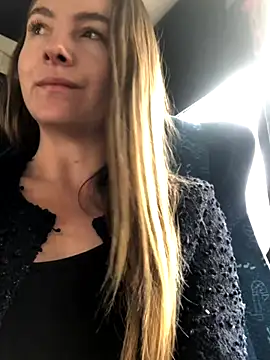 Angiehuston1 online show from September 2025 02:00:01 PM