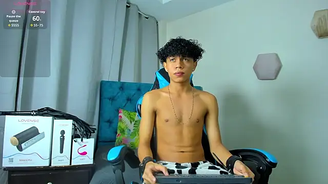  taylor black online show from September 2025 12:44:02 AM