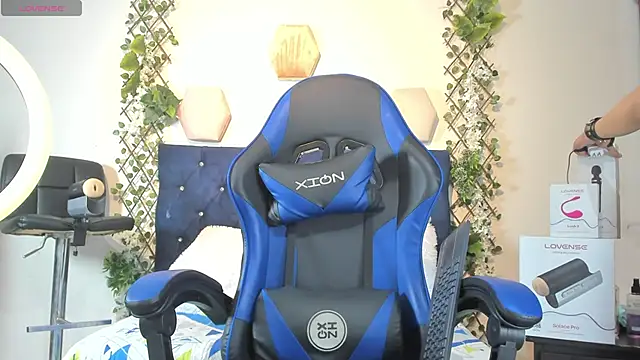  taylor black online show from November 2025 10:09:01 PM