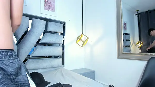 lianfox  online show from November 2025 01:01:01 PM