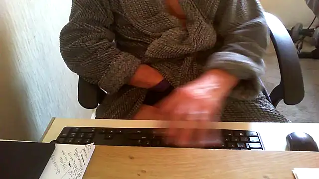 Snapshot of rogpb chatting on February 2026 10:11:01 AM rogpb online show from February 2026 10:11:01 AM