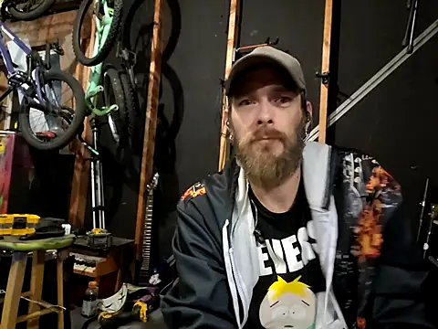 thejuicybacon online show from October 2025 06:02:02 AM