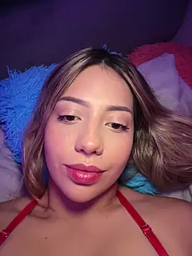 MissCat  online show from November 2025 02:10:01 AM