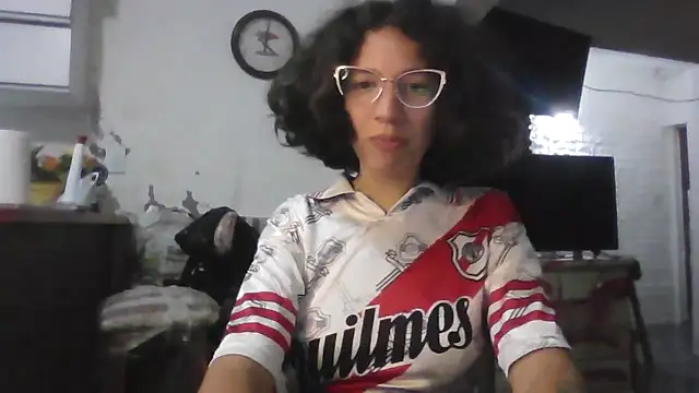 loliporomero online show from November 2025 01:37:01 AM