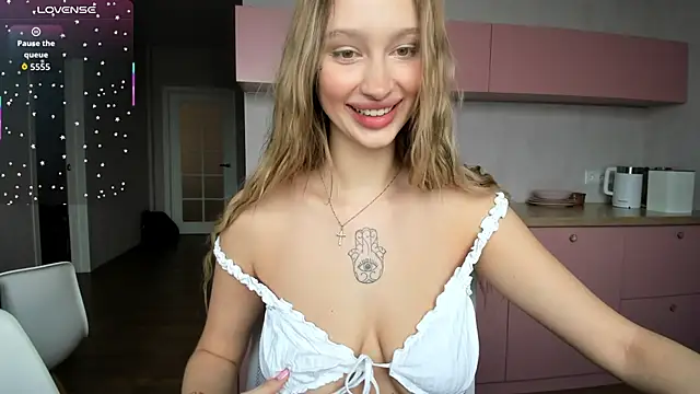 Snapshot of sayo_mao18 chatting on March 2026 02:59:02 AM sayo mao18 online show from March 2026 02:59:02 AM