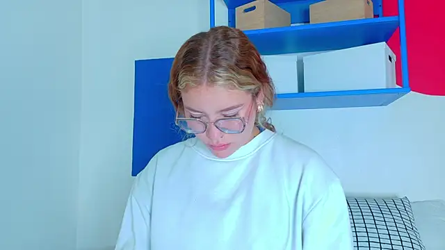 BelaMiller  online show from September 2025 11:34:02 AM