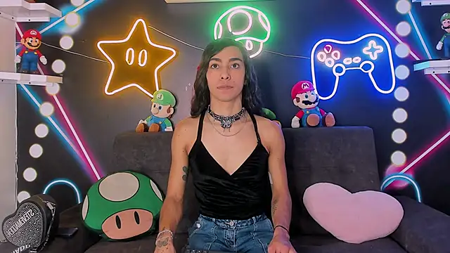 TiffValentinee  online show from September 2025 08:08:01 PM