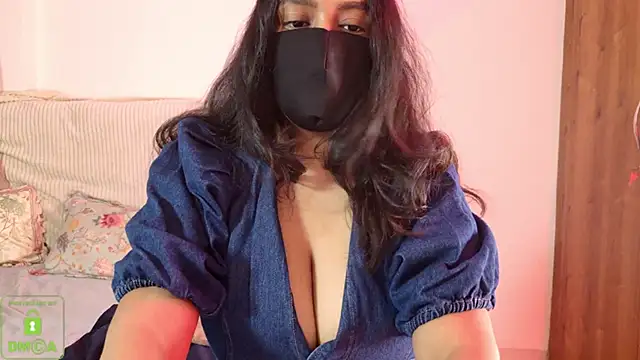 Gulaboo100 online show from May 2026 04:34:01 PM