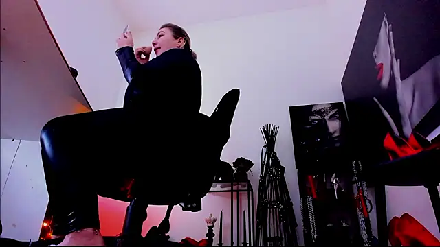 Snapshot of demisweet chatting on January 2026 02:38:01 AM demisweet online show from January 2026 02:38:01 AM