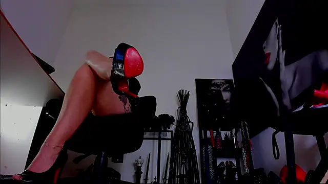 Snapshot of demisweet chatting on February 2026 08:02:02 AM demisweet online show from February 2026 08:02:02 AM