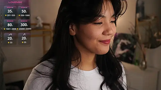 Snapshot of MoiraEger chatting on October 2025 05:02:02 PM MoiraEger online show from October 2025 05:02:02 PM