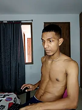 Snapshot of miguelmarcus chatting on September 2025 05:58:01 PM miguelmarcus online show from September 2025 05:58:01 PM