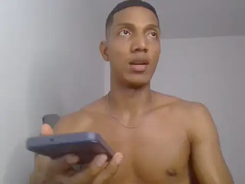 miguelmarcus online show from April 2026 08:02:02 PM