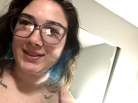 Snapshot of paigeycakes chatting on October 2025 12:50:01 PM paigeycakes online show from October 2025 12:50:01 PM