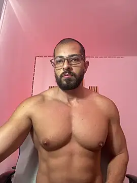 magnumchris online show from May 2026 02:33:01 PM