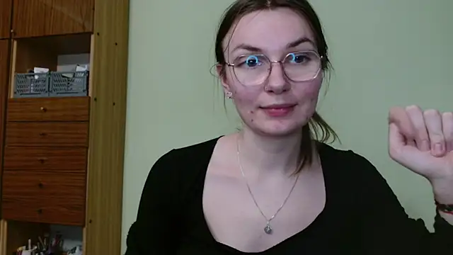 LooveELLYx online show from February 2025 06:17:01 PM