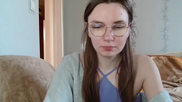 LooveELLYx online show from March 2025 07:47:01 AM