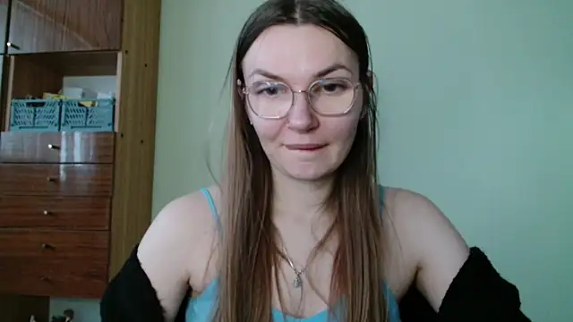 LooveELLYx online show from January 2026 02:44:02 PM