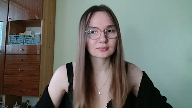 LooveELLYx online show from January 2026 07:35:02 AM